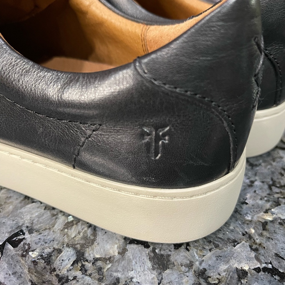 Frye Black Lena Zip Low Leather Zip Up Sneakers Size 9 - Picture 7 of 10
